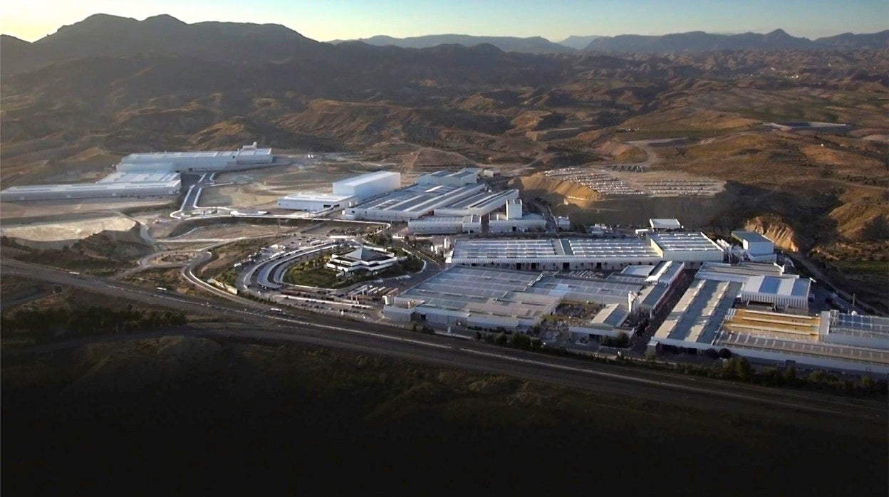 Vista aérea del parque empresarial de Cosentino en Cantoria, Almería