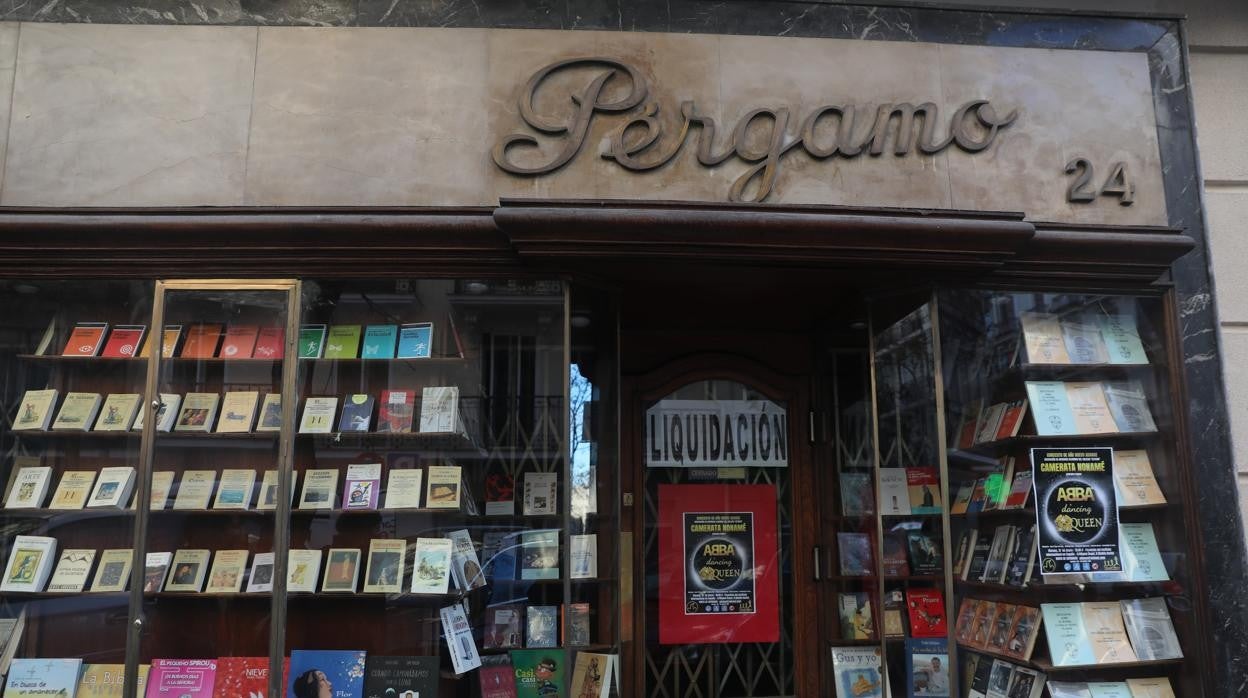 La librería Pergamo, la más antigua de Madrid, cierra este miércoles sus puertas