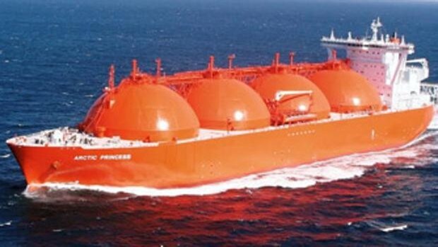 Se dispara la llegada de gas en buques desde EE.UU. y Rusia por el cierre del gasoducto Magreb