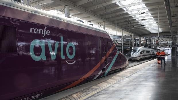 Renfe anuncia la llegada de su tren 'low cost' Avlo de Madrid a Valencia con billetes desde siete euros