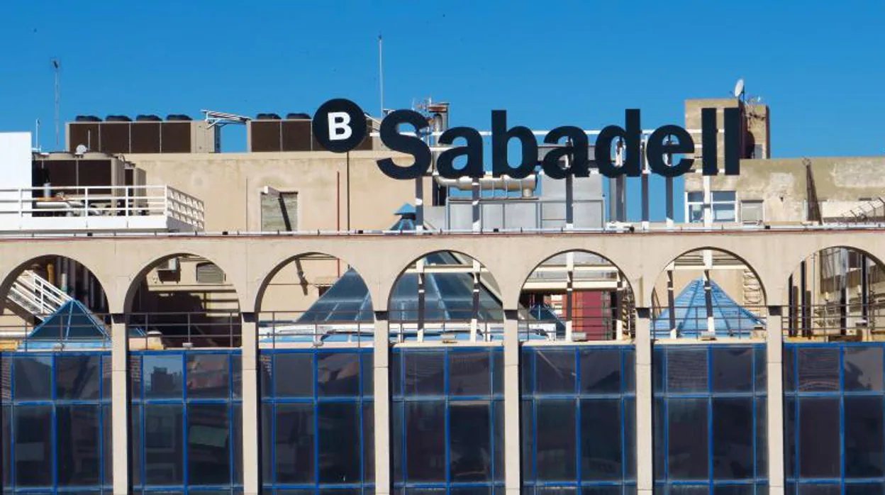 La sede de Banco Sabadell en Alicante