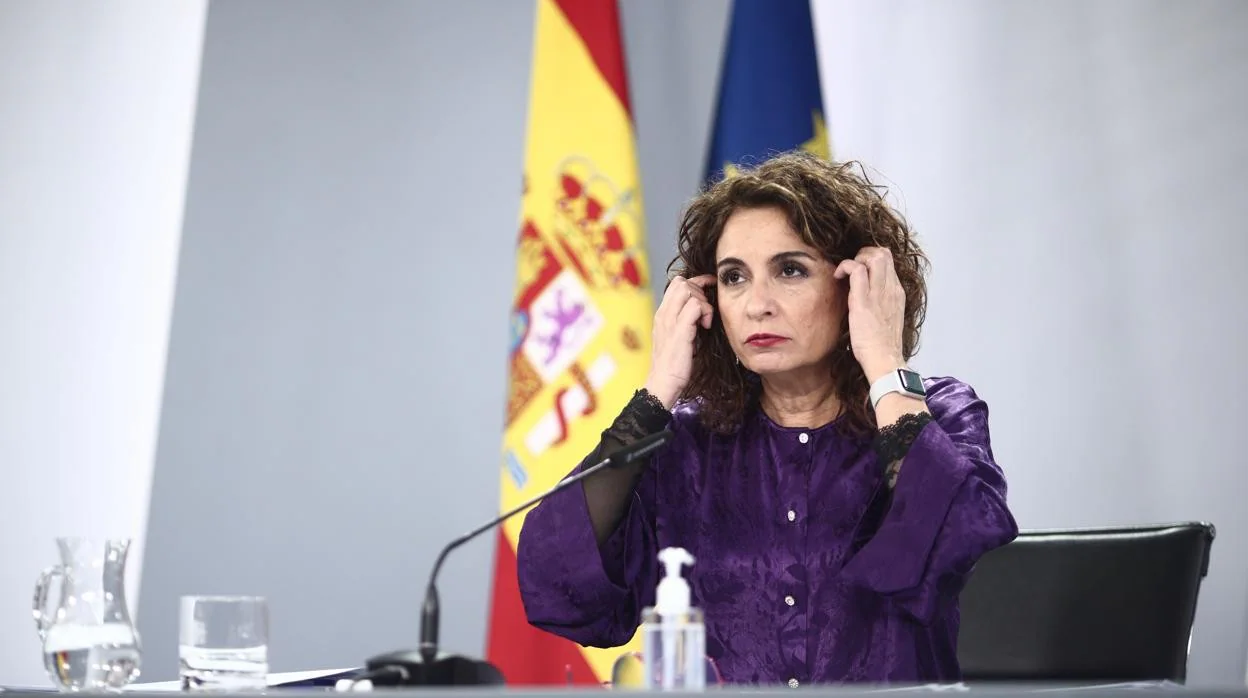 María Jesús Montero, ministra de Hacienda que tendrá que rebajar las sanciones del modelo 720