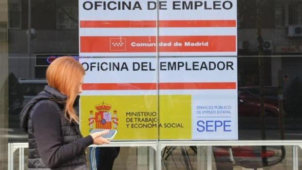 El paro de la OCDE cerró 2021 en el 5,4%, con España como el país con mayor nivel de desempleo