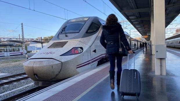 Renfe lanza una oferta pública de empleo para incorporar a un millar de trabajadores