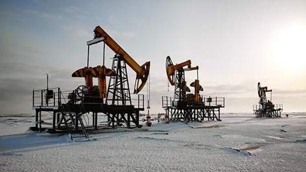 España recortó un 67% las importaciones de petróleo ruso un mes antes de la invasión de Ucrania