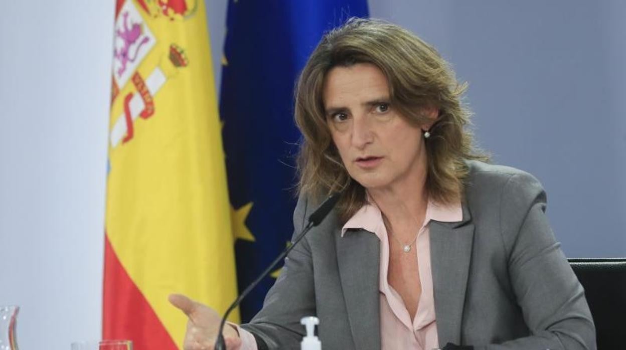 La vicepresidenta tercera y ministra de Transición Ecológica, Teresa Ribera