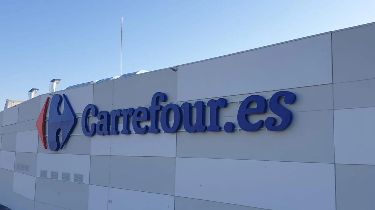 Carrefour abre en España su primera plataforma de ecommerce para alimentación