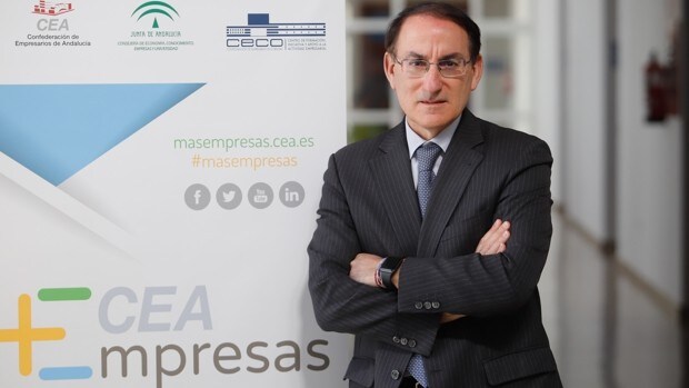 El presidente de la patronal andaluza: «España necesita incorporar la energía nuclear a su 'mix' energético»