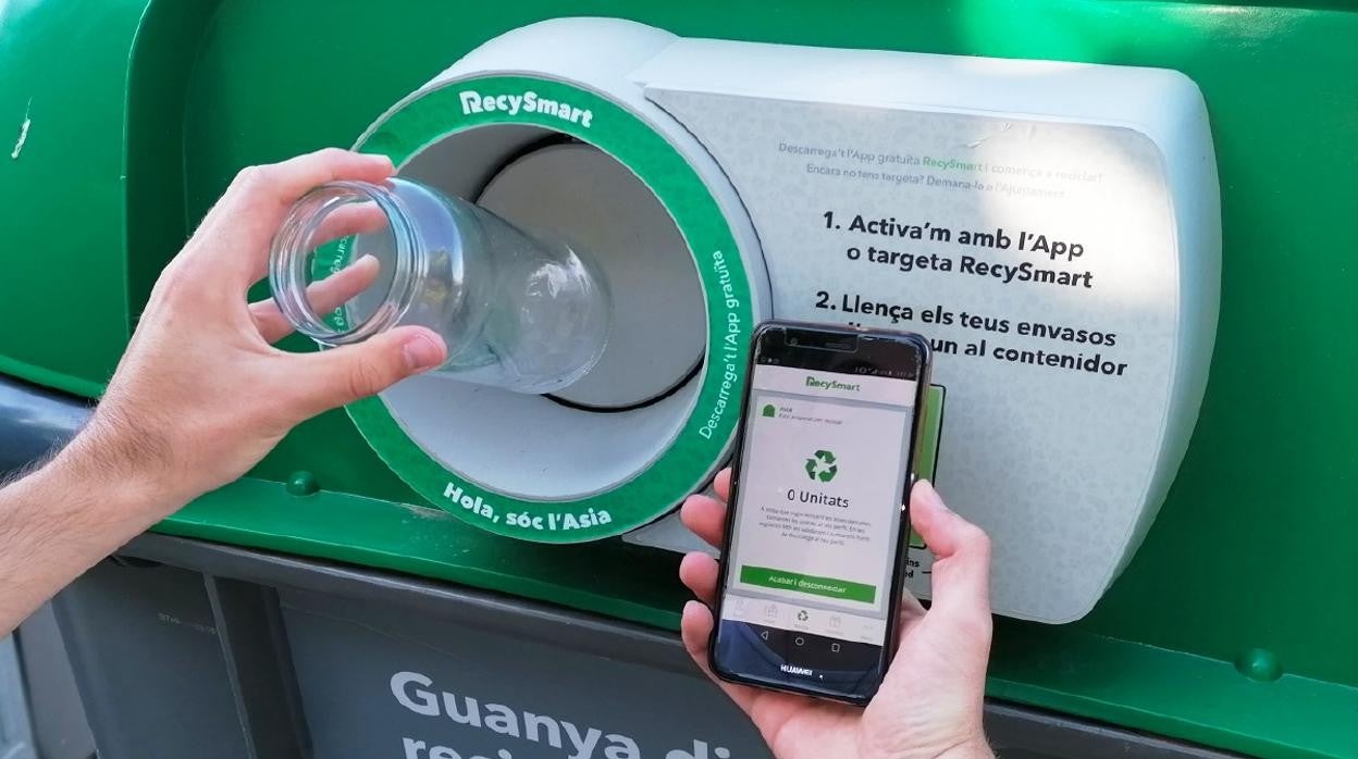 La tecnología desarrollada por Re-Circula Solutions S.L. facilita los programas de incentivos para los usuarios que reciclen correctamente los envases