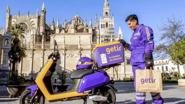 Nuevas enseñas de supermercados animan un mercado andaluz cada vez más online