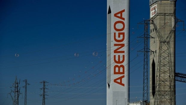 Bonistas de Abengoa prorrogan una vez más el plazo de cobro a la espera del rescate de la SEPI