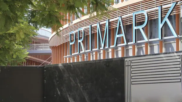 Primark anuncia subidas de precios en algunos de sus productos de la próxima temporada