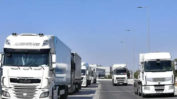 Los transportistas auguran demandas al Gobierno Foral de Navarra si da luz verde a los peajes para camiones
