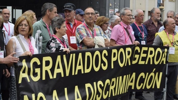 Una ola de demandas zarandea el modelo de planes de pensiones de empleo impulsado por el Gobierno