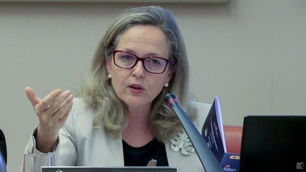 El Gobierno busca el favor de la banca para salvar los nuevos avales