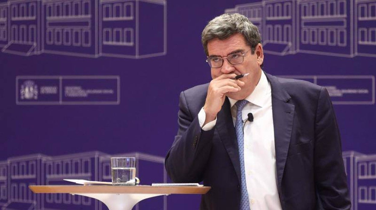 El ministro de Inclusión, Seguridad Social y Migraciones, José Luis Escrivá