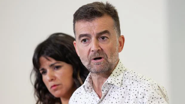 Antonio Maíllo: «Somos alternativa al PSOE y no su muleta; vamos a sustituirlos tras las andaluzas»