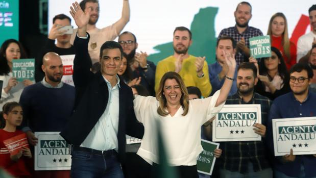 Pedro Sánchez a Susana Díaz: «Sois el espejo en el que nos miramos y nos inspiramos»