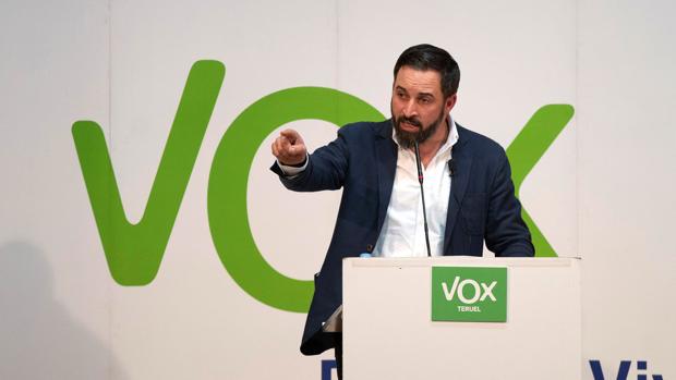 Santiago Abascal confirma que ya negocia con el PP sobre la Mesa del Parlamento y la investidura en Andalucía