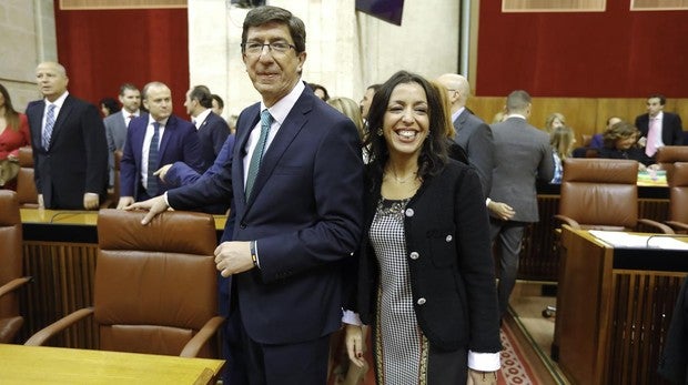 Marta Bosquet, presidenta del Parlamento de Andalucía en una Mesa sin Adelante Andalucía