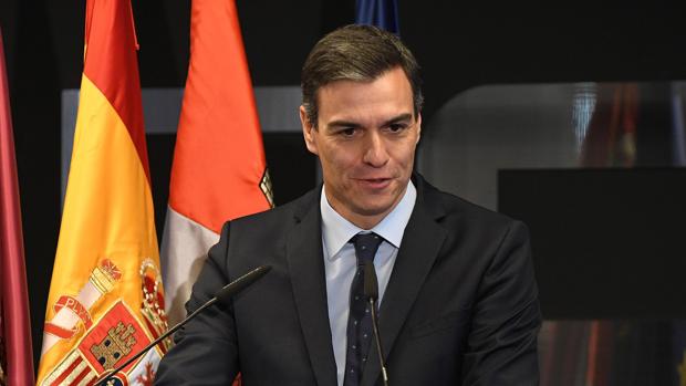 Sánchez, en 2015: «Rajoy desprecia a la democracia por no presentarse a los debates»