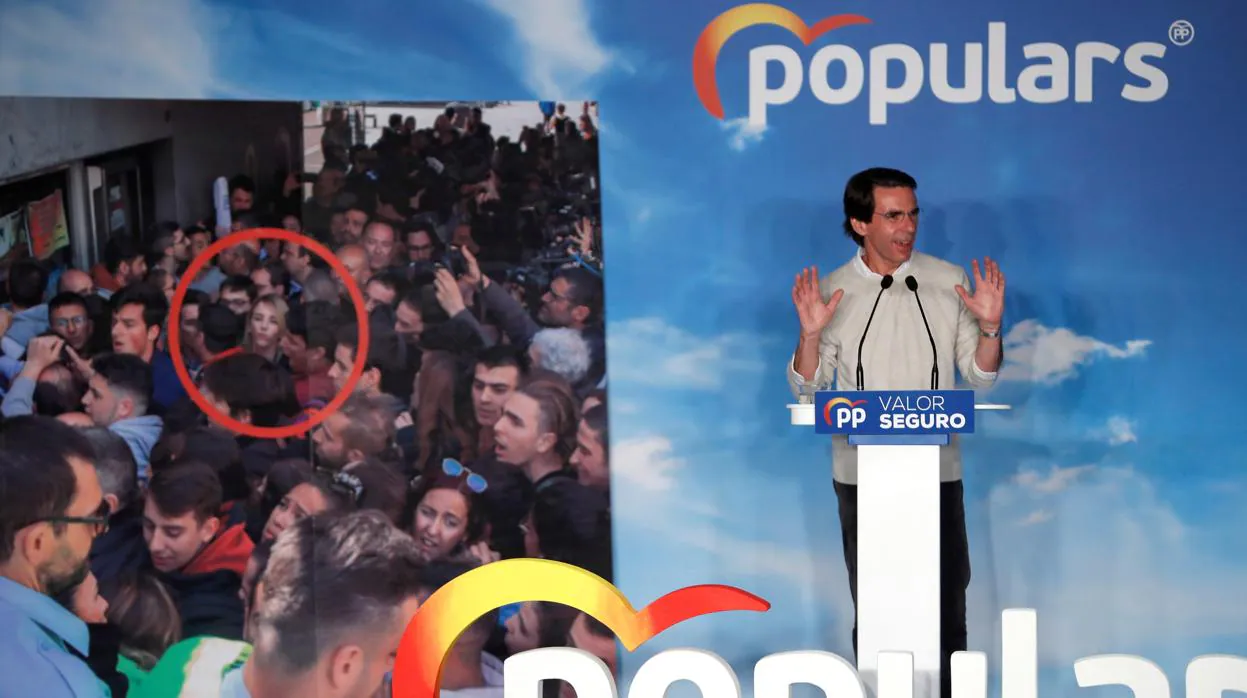 El expresidente del Gobierno José María Aznar, en un acto de campaña en Barcelona