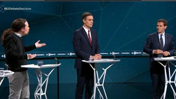 Iglesias protagoniza el mayor enganchón del debate con Rivera: «Es usted muy maleducado»