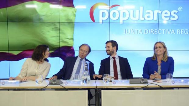 La oferta del PP a Ciudadanos acorrala a Rivera por su rechazo a pactar