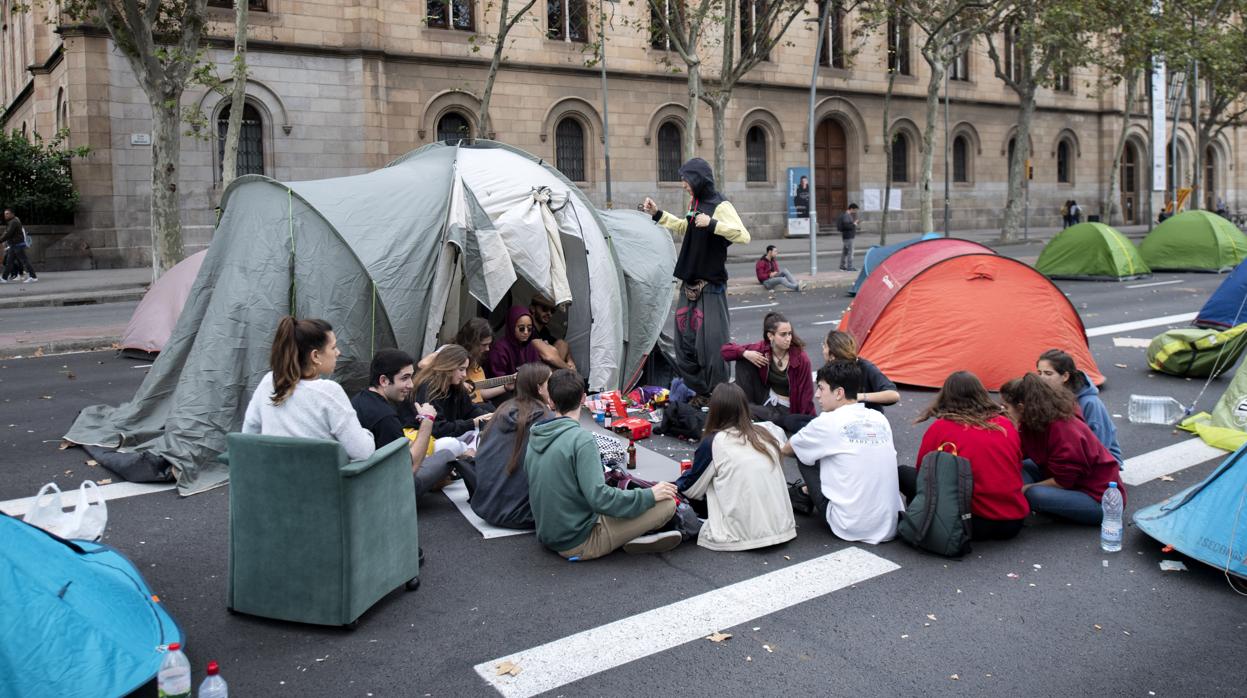 Acampada en el centro de Barcelona