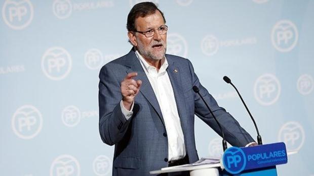 Rajoy advierte de que Sánchez está «viviendo de las rentas de otros gobiernos»