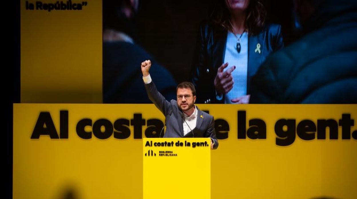 El vicepresidente del Govern y candidato de ERC, Pere Aragonès, ayer en un acto de campaña