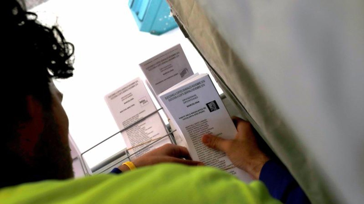 Un colegio electoral de Barcelona, en una imagen de archivo