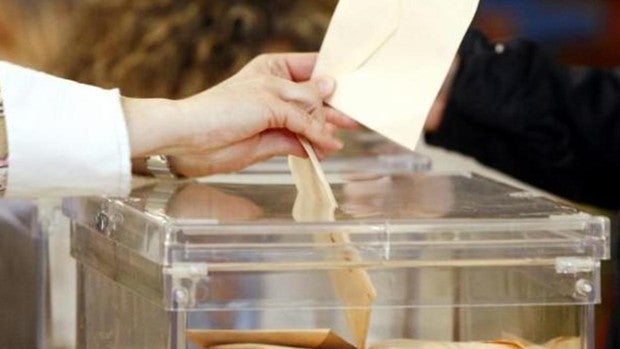 Esta es la diferencia entre votar en blanco, nulo y la abstención