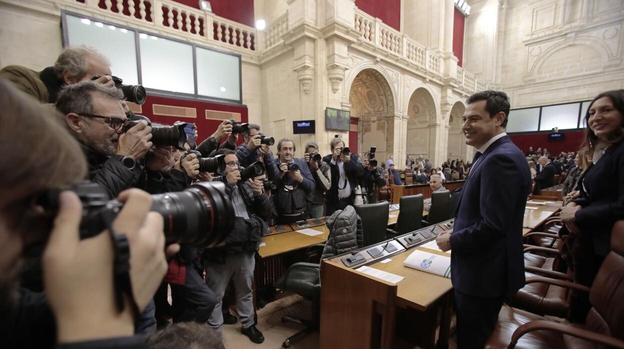 Debate de investidura de Juanma Moreno en el Parlamento de Andalucia tras las elecciones de 2018