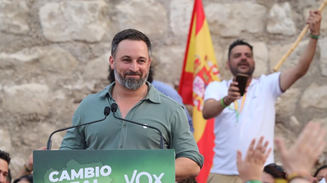 Abascal, en la plaza de Archidona de Lucena