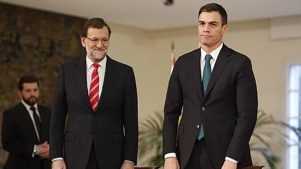 Rajoy y Sánchez en la firma del Pacto Antiterrorista