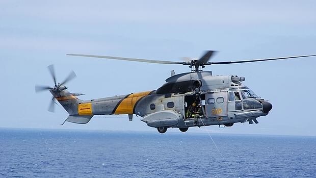 Helicóptero similar al siniestrado en Canarias