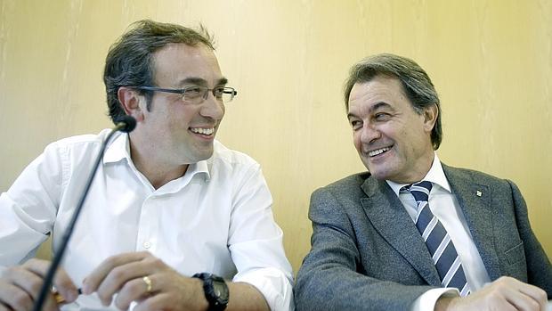 CDC estudia enterrar sus siglas para el 20-D y presentarse con otra marca