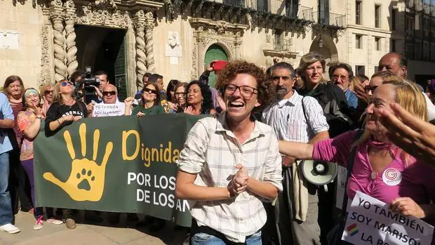 Abren juicio contra la concejal de Guanyar Alacant Marisol Moreno por insultar al Rey Juan Carlos