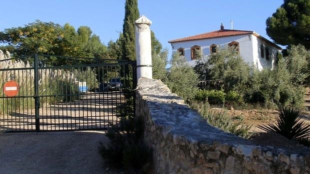 Hallan muerta a una pareja de Baena en un aparente caso de violencia machista