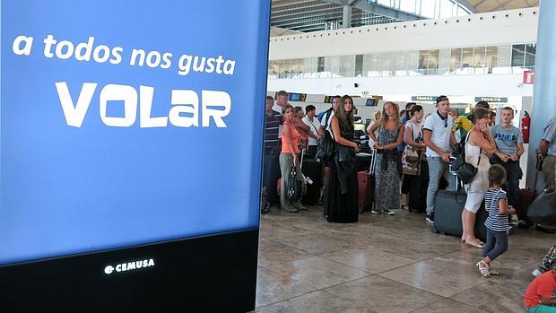 El aeropuerto de Alicante ha pasado del millón de pasajeros en octubre