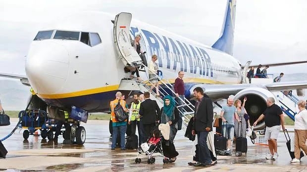 Imagen del primer vuelo de Ryanair en el aeropuerto de Castellón