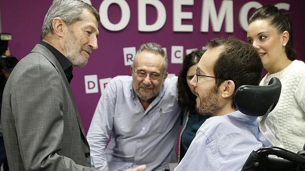El general de Podemos aboga por acabar con la Monarquía Constitucional