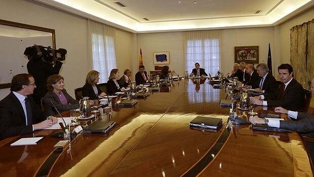 Imagen del Consejo de Ministros extraordinario, el miércoles, tras el desafío independentista catalán