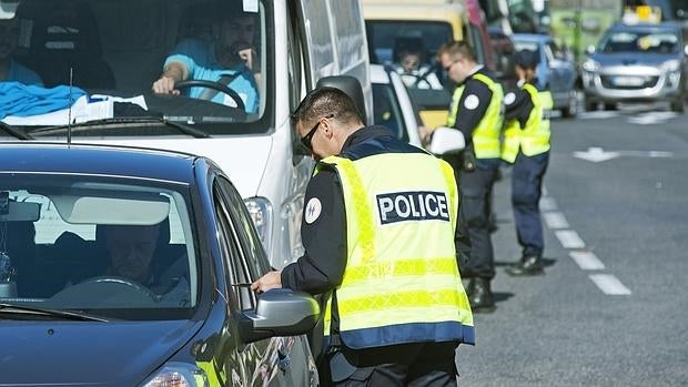 Controles de seguridad en la frontera entre Francia y España