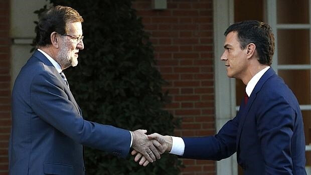 Mariano Rajoy y Pedro Sánchez, el 10 de noviembre en La Moncloa