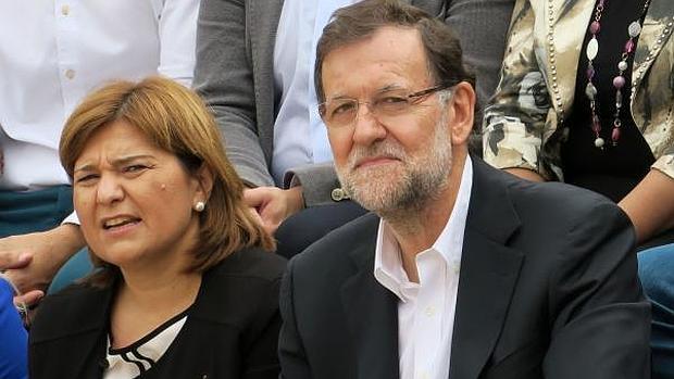 Isabel Bonig y Mariano Rajoy, en el acto de Alicante de finales de octubre