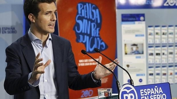«Piensa sin prejuicios», «30 días, 30 respuestas» y «Hablando en serio», los eslóganes del PP