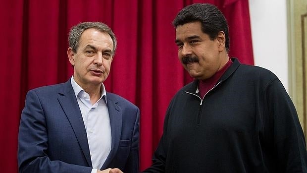 Zapatero asegura que no percibió en Maduro «agresividad» hacia Rajoy