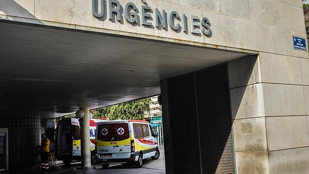 Imagen de la entrada a Urgencias del Clínico